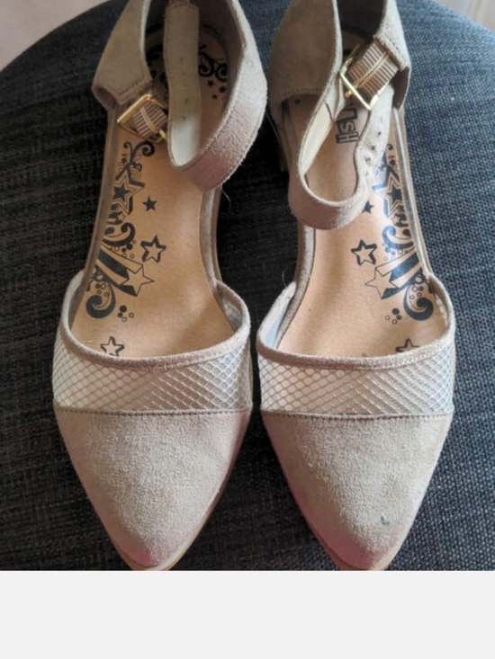 Shoes - Women’s Taupe Pointed-Toe Ankle Strap Flats